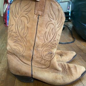 Vintage cowboy boots